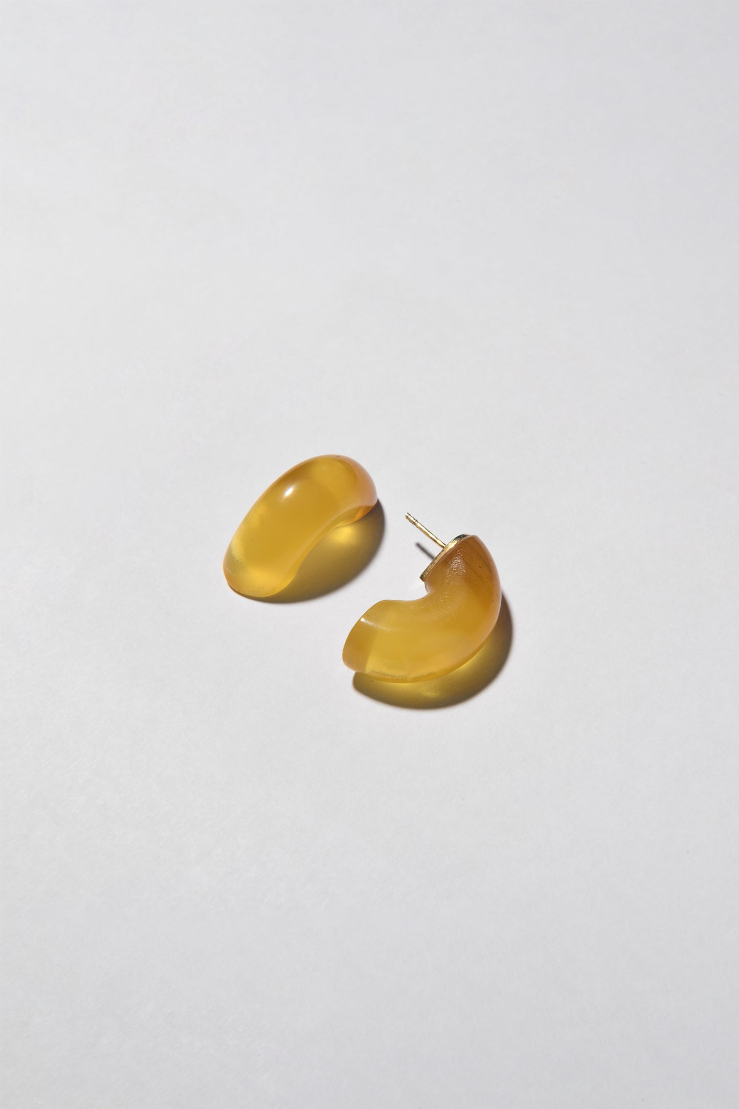 SEMICIRCLE / solar amber