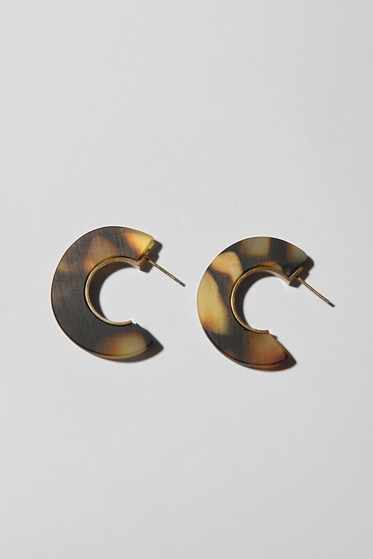 CIRCLE / ambershell