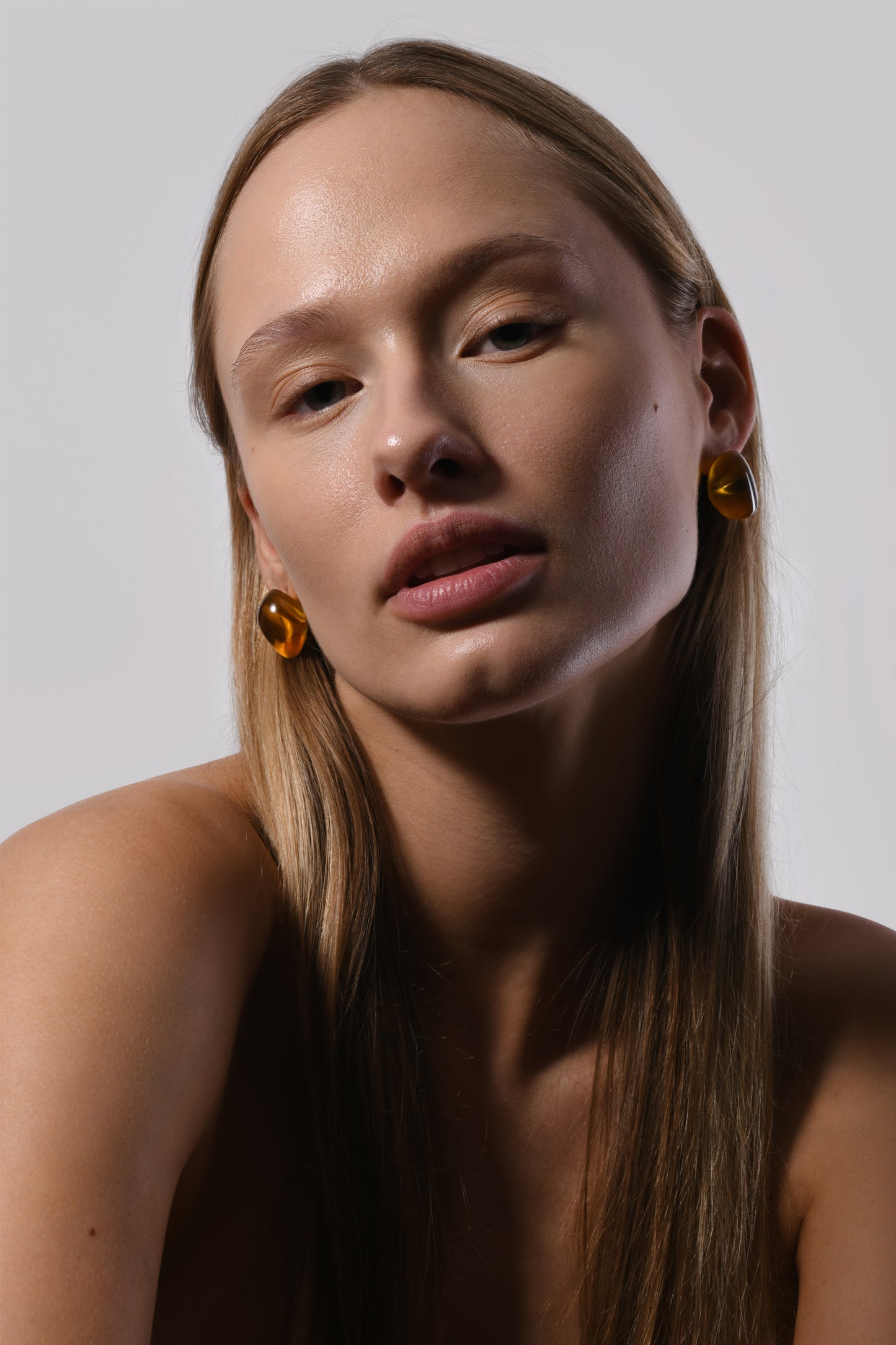CRYSTAL DROP / solar amber