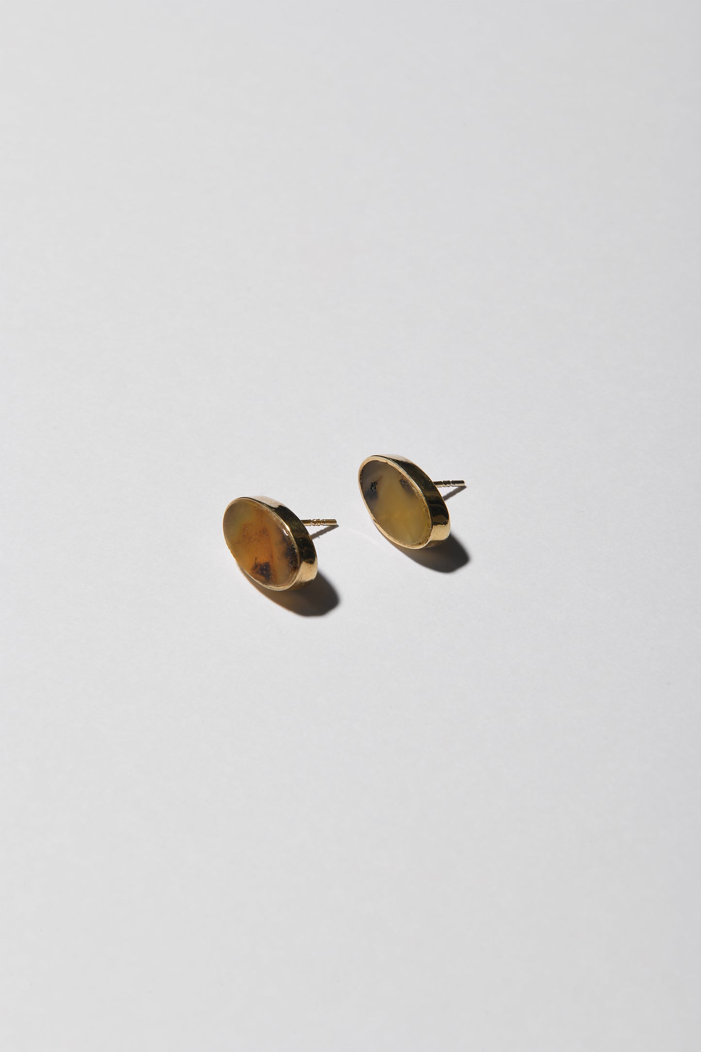 OVAL mini / solar amber