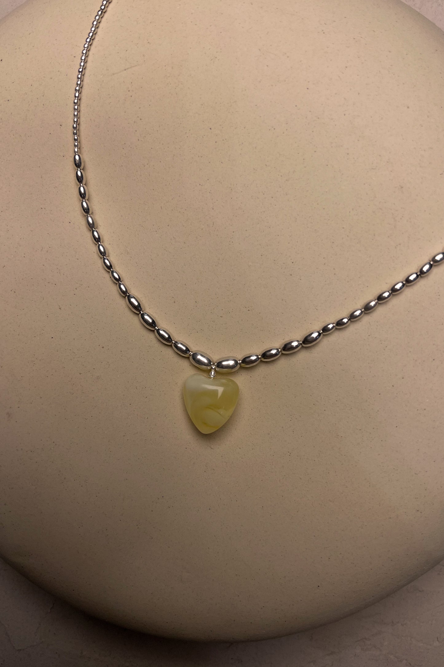 AMBER HEART M