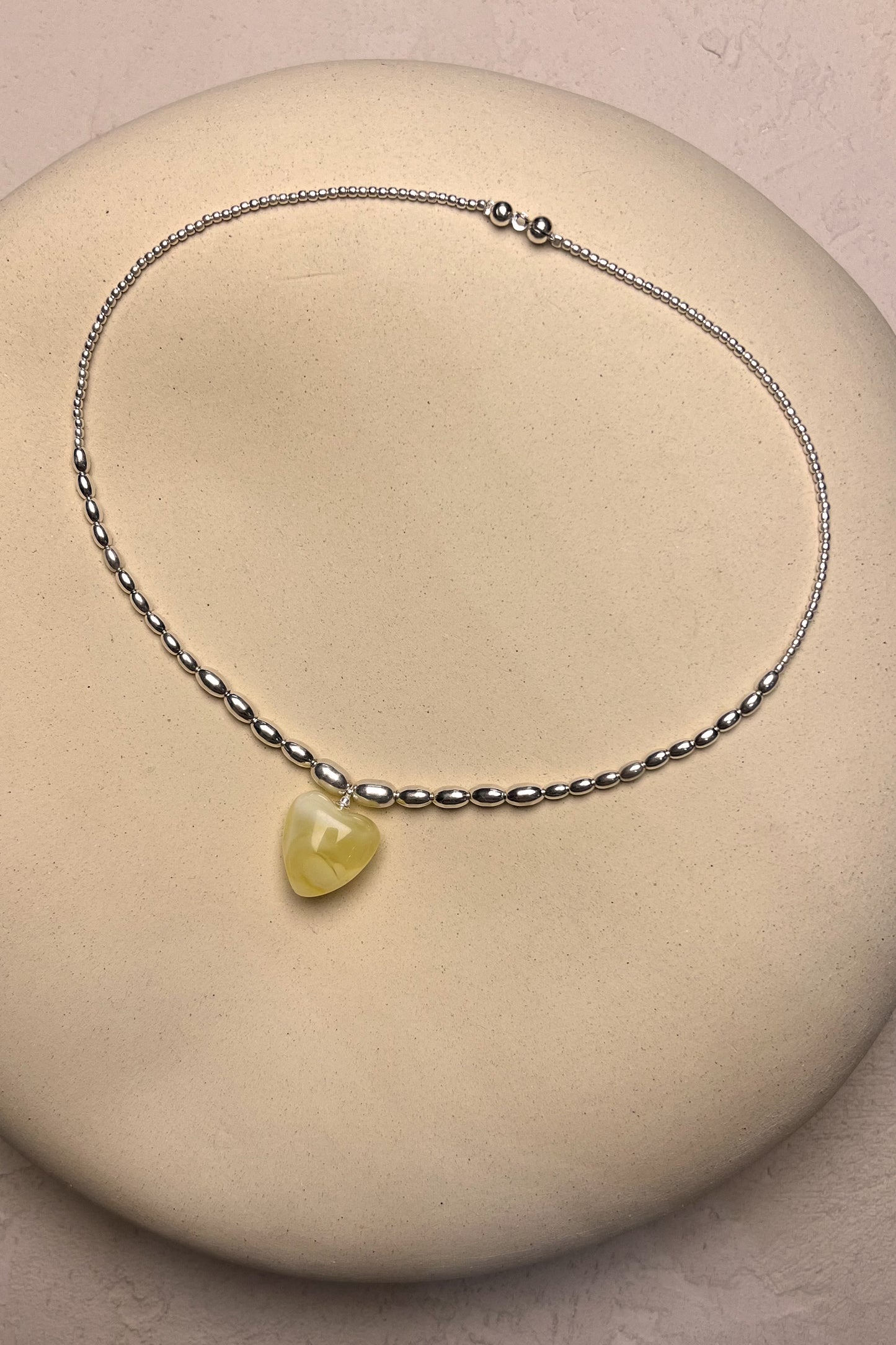 AMBER HEART M